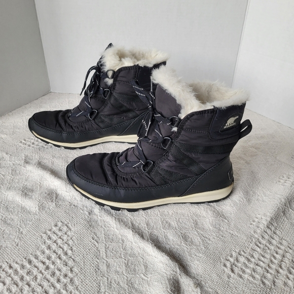 Sorel Short Lace Winter Snow Fur Lined Ankle Light-weight Outdoor Boot - Picture 1 of 11